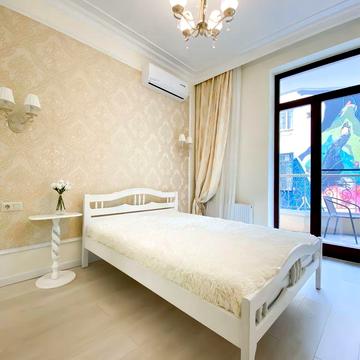 Французький бульв., 13