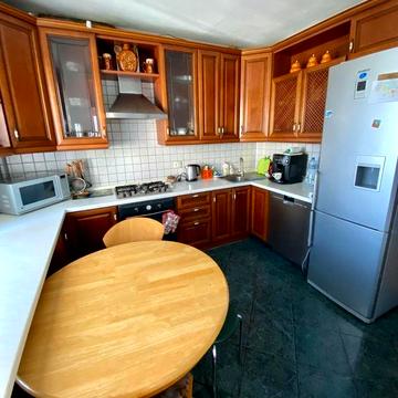 Квартира центр Новомістенська 4к