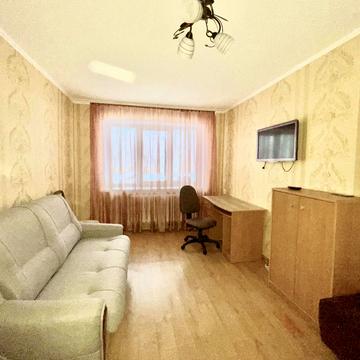 Пилипа Орлика просп. (Ілліча), 19