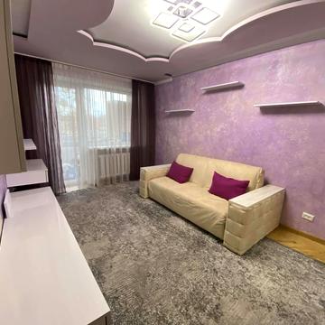 Івана Рубчака вул., 10