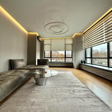 Деміївська вул., 33