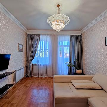 Левка Лукяненка вул. (Василя Жуковського), 2-Е