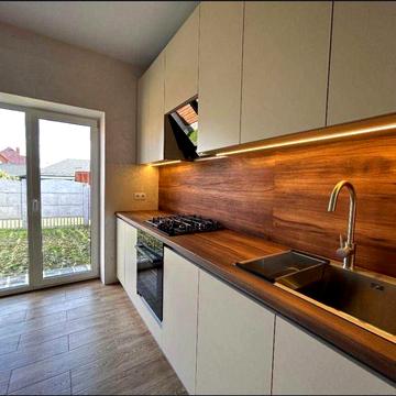 1 Травня вул.