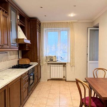 Здам однокімнатну. М. Печерська. М.Шияновська 5.