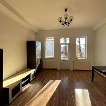 Мазепи вул., 37