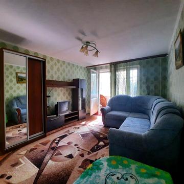 Здам 2 кімнатну квартиру на  3-4 місяці