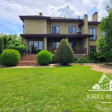 Продам дом в Золотых ключах