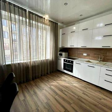 Аркадия. Сдам 1комн. Жемчужина. Каманина ул. Без выселения на лето