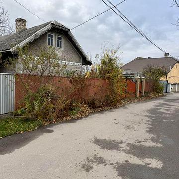 Продаж будинка в р-ні маг. Метро