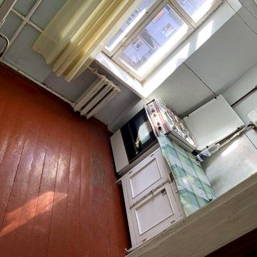 Продам квартиру в центрі міста Нововолинська