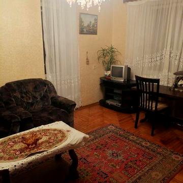 Здається 2 кімнатна квартира вул.Київська