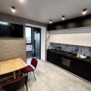 Продаж 2к Квартира Праведників світу (Максимовича) вулиця