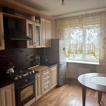 Продам 3к квартиру в Бучі. Садова 7Б. Без %.