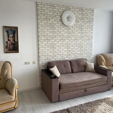 Миколи Бажана просп., 17