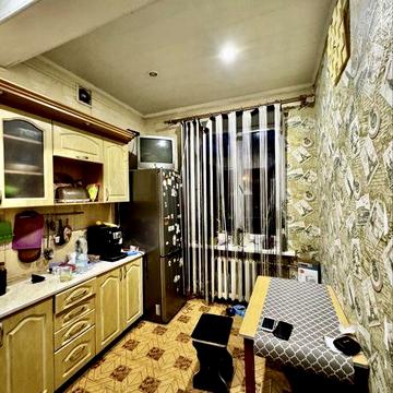 Продается 2 ком кв в Днепровском р-не по ул Кремлевская