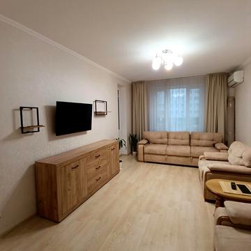 Драгоманова вул., 6/1