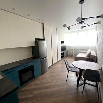 Магістральна вул., 33