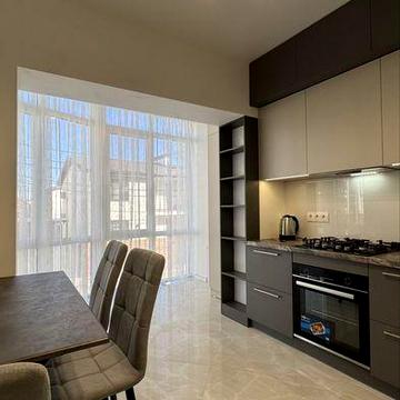 Однокімнатна квартира з новим та сучасним ремонтом в Ірпені!