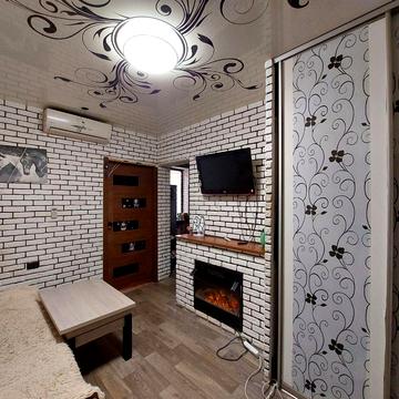 Вадима Гурова вул. (Постишева), 60