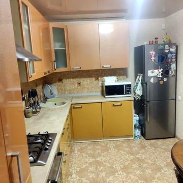 Здається затишна 3х кімнатна квартира, з індивідуальним опаленням,ДОСи