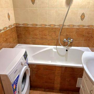 Здається 3-кім квартира в ПЗР