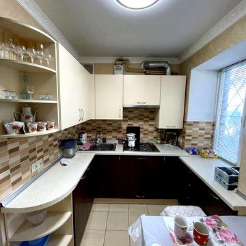 Продажа 2 комнатной квартиры Гагарина Нагорка победа Полигонная центр