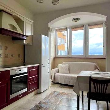 Здається 1-кімнатна квартира на вул.Юрія Шумського, 5