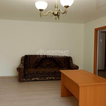 Різдвяна вул. (Маршала Жукова), 5