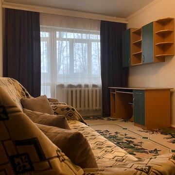 Кулика і Гудачека вул. (Макарова), 36