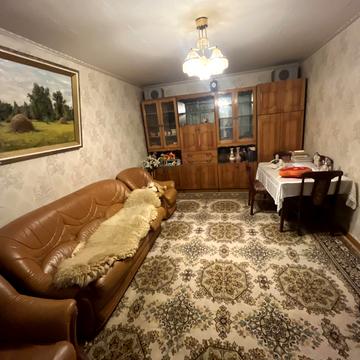 Ореста Васкула вул., 44/50