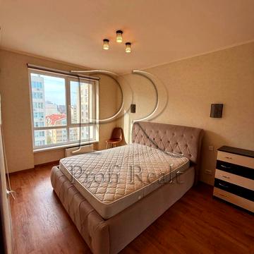 Академіка Шалімова вул., 67-А