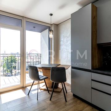 Бельведерська вул., 32-Б