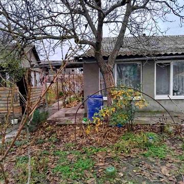 Продається затишна частина  будиноку