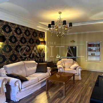 Продаж квартири, вул. Щекавицька, Поділ