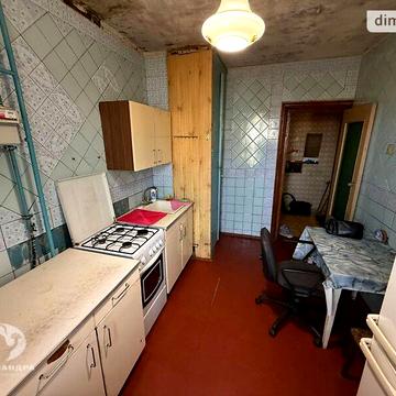 Довгострокова оренда 3к Квартира Чураївни вулиця