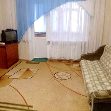 Простора 1 кім. кв. з індивідуальним опаленням на МБЗ