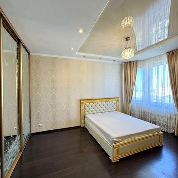 Середньофонтанська вул., 19в