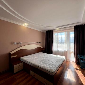 Героїв УПА вул., 6