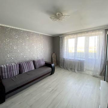 Галини Петрової вул., 3