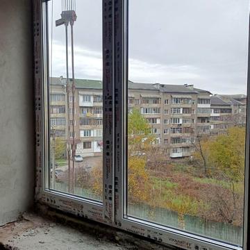 Гетьмана Петра Дорошенка вул., 28а