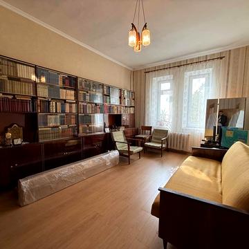 Садова вул., 19