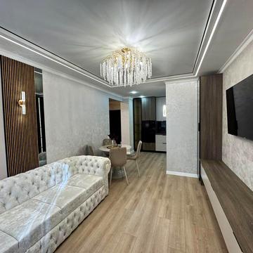 Героїв Миколаєва вул., 3