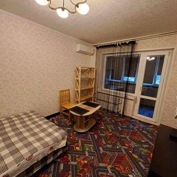 Продаж 2 кімнатної квартири по вул. Фортечна (р-н ТЦ Аврора)