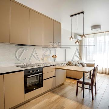 Ужгородський пров., 4/1