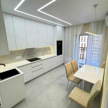 Сдается однокомнатная квартира в 63 Жемчужине на Краснова. Долгосрочно