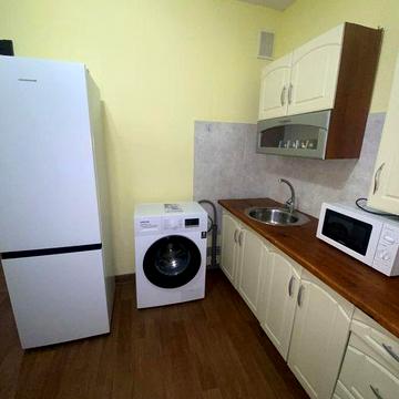 Оренда 1-кімнатна квартира світло не вимикають