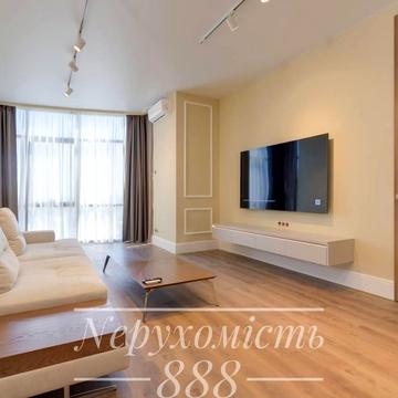 Мирна вул., 2/1