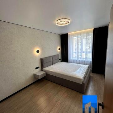 Сімейна вул., 4