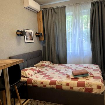 Ярославська вул., 21