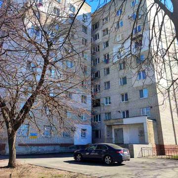 Євгена Танцюри вул., 48а